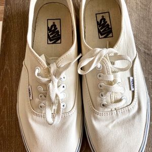 Vans shoes men's size 10.5 or woman's size 12